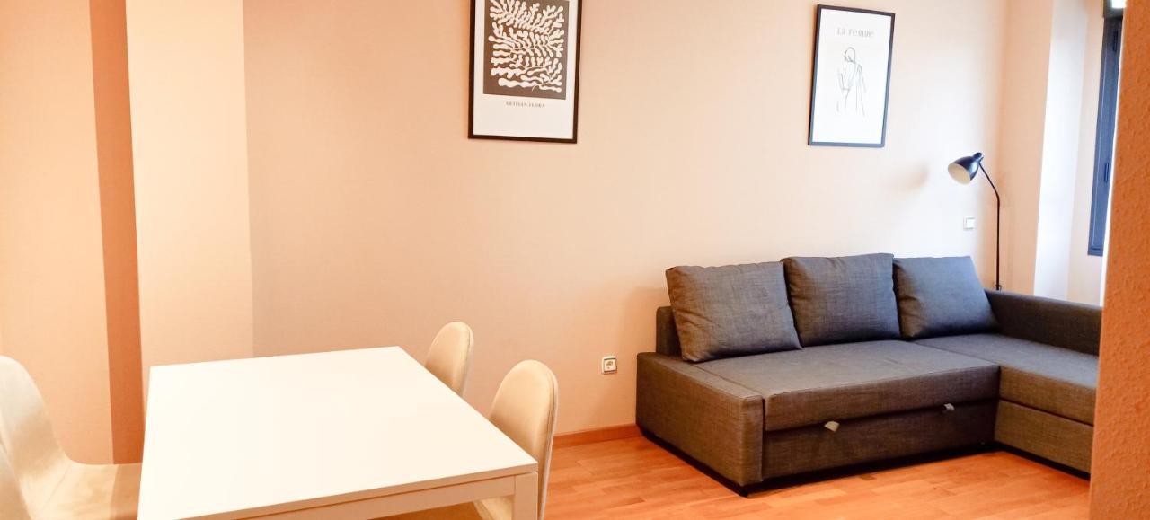 El Jardin De Astros Apartment Salamanca Exterior photo
